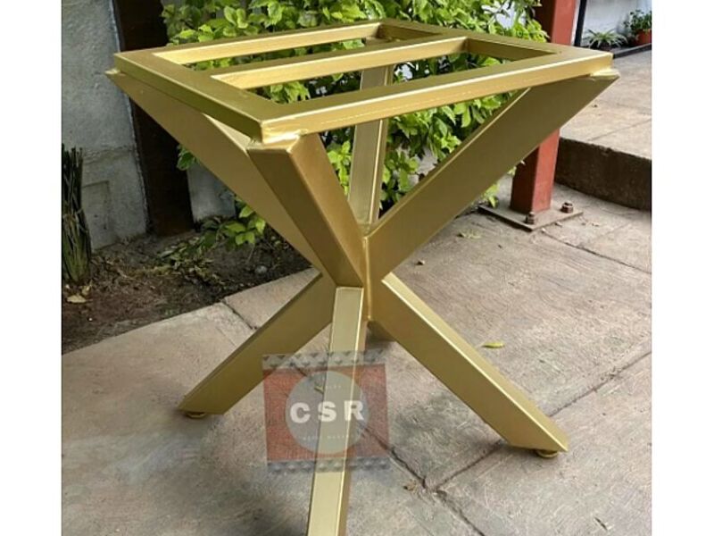 Base metálica CSR México