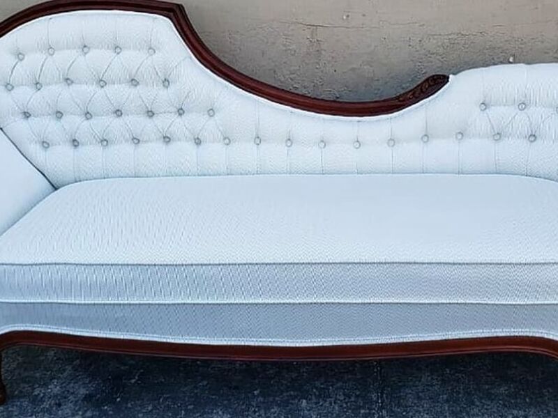 Sillón Tapizado Barnizado Veracruz