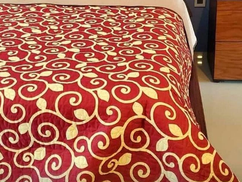 Cobijas Rojo y Amarrillo México