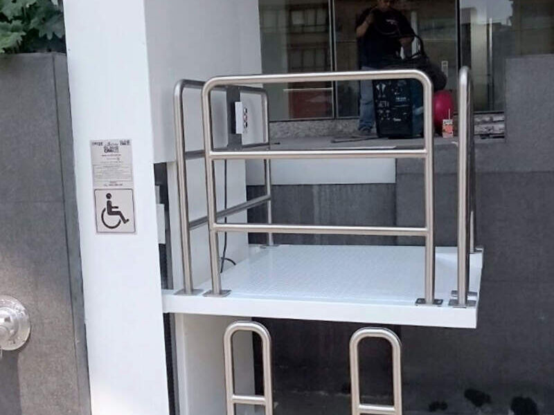 Media Cabina con Inoxidable en Monterrey