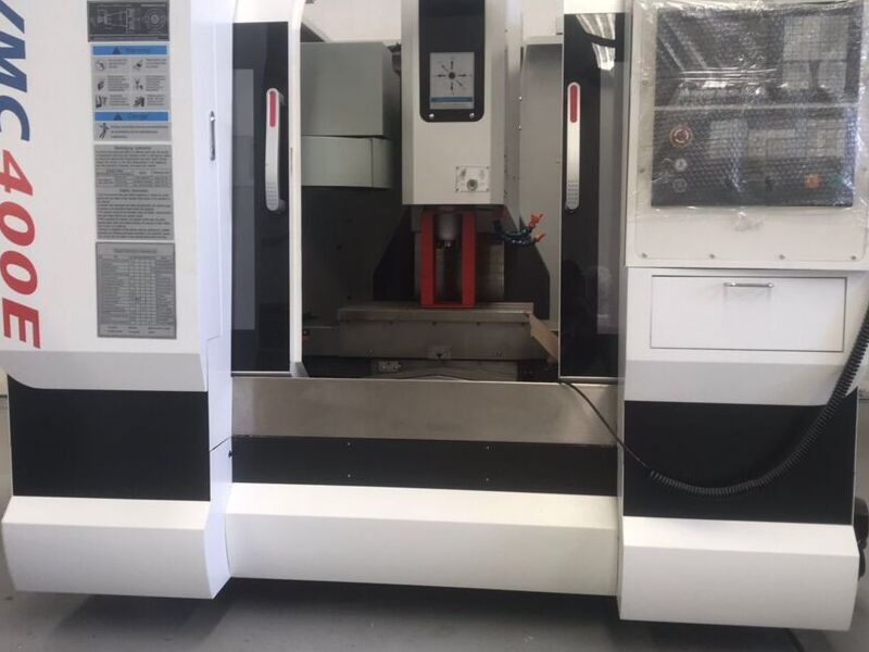 Mini centro de maquinado VMC400E