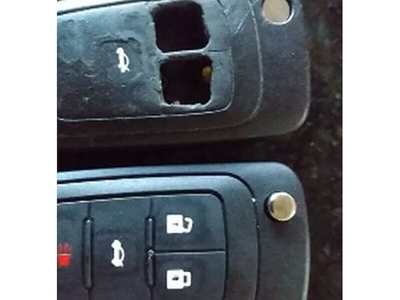 Venta de carcazas en controles automotrices