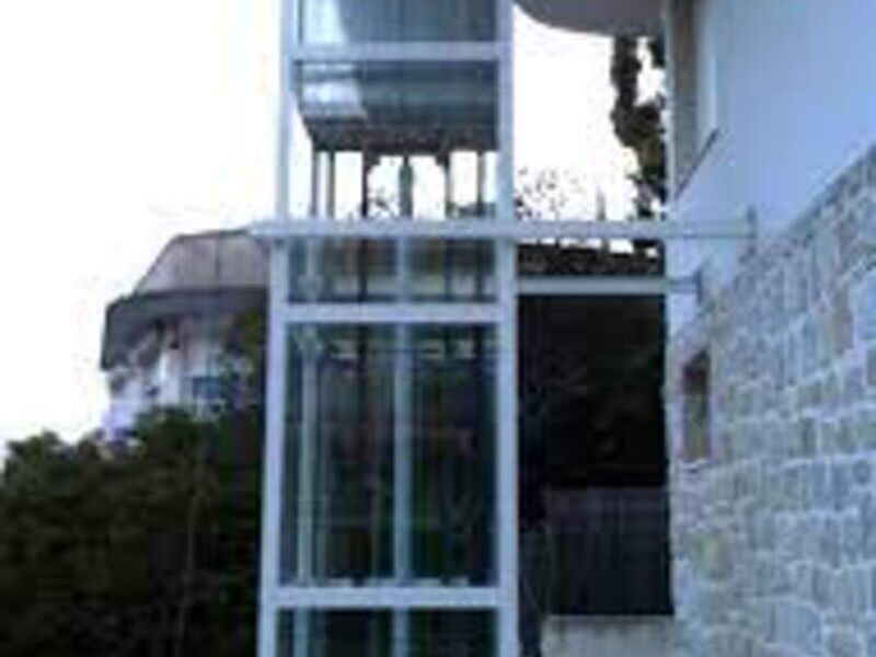 Montacargas residencial manual en Jalisco