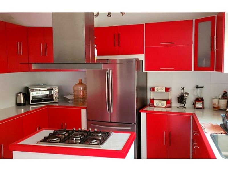 Cocina integral bicolor rojo blanco México