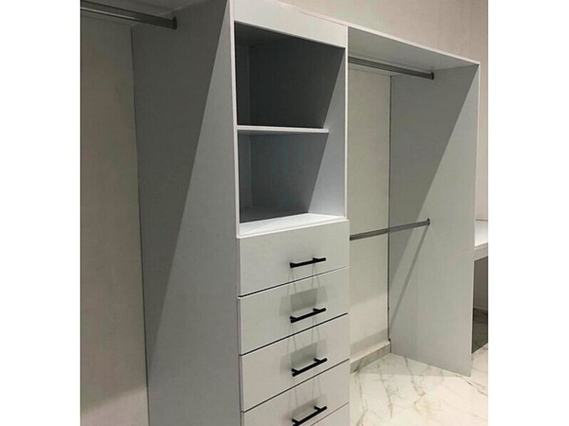 Closet Guadalupe