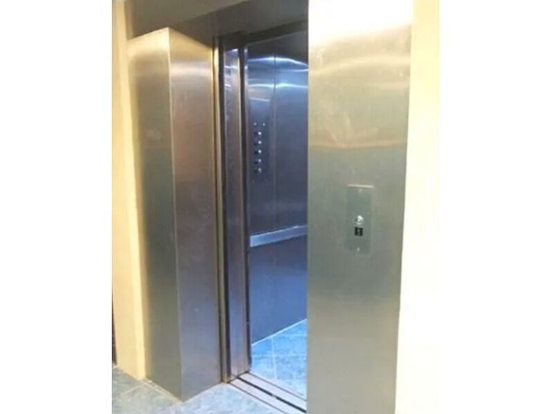 Servicio elevador camillero México
