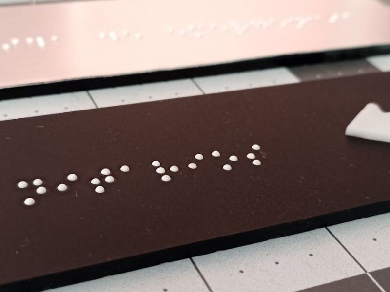 SEÑALIZACIÓN TEXTO BRAILLE Ciudad de México