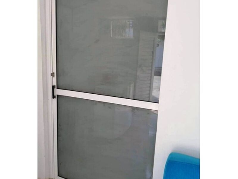 PUERTAS DE ALUMINIO Y VIDRIO EN BLANCO MEXICO