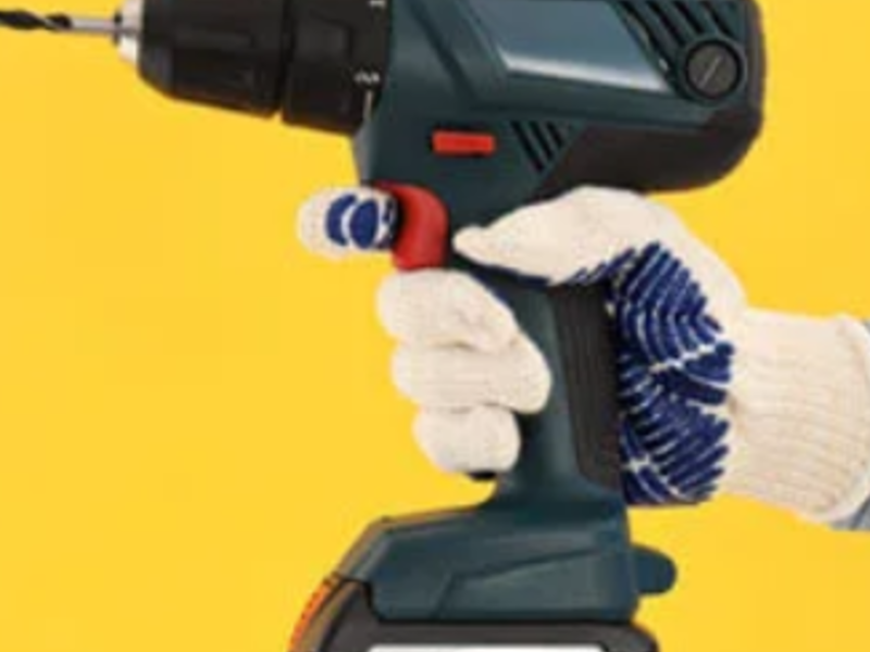Taladro manual