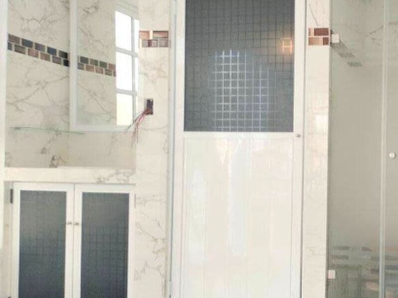 Puerta baño blanco aluminio Mexico 