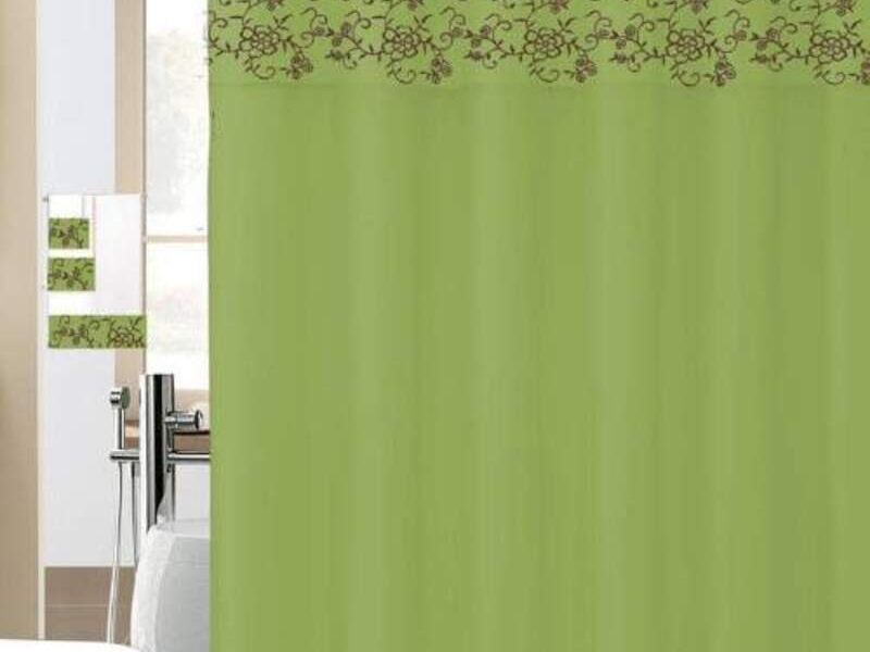 cortina verde de baño
