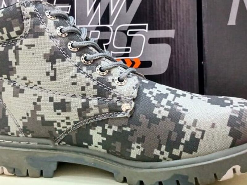 Zaptato idustrial diseño militar México