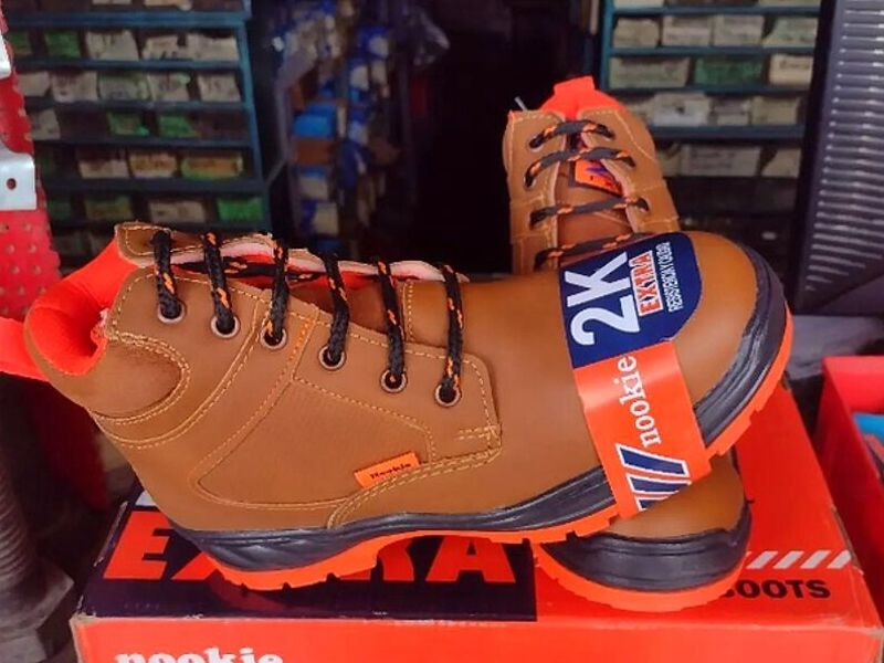 Bota industral cuero café 2K México