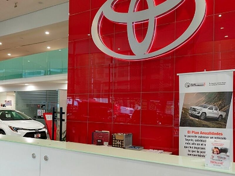 Muro Toyota México