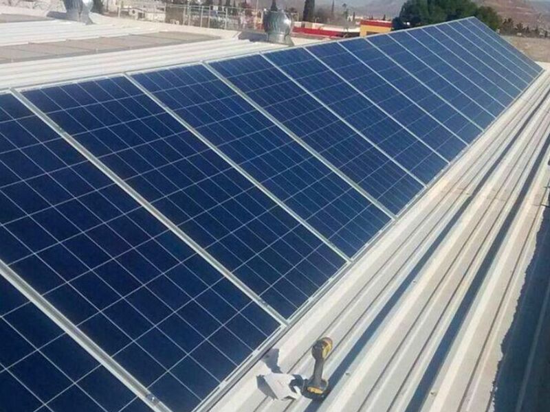 Paneles solares industriales-México