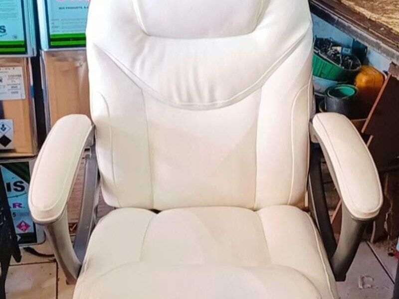 Silla Giratoria Oficina Blanca Chetumal