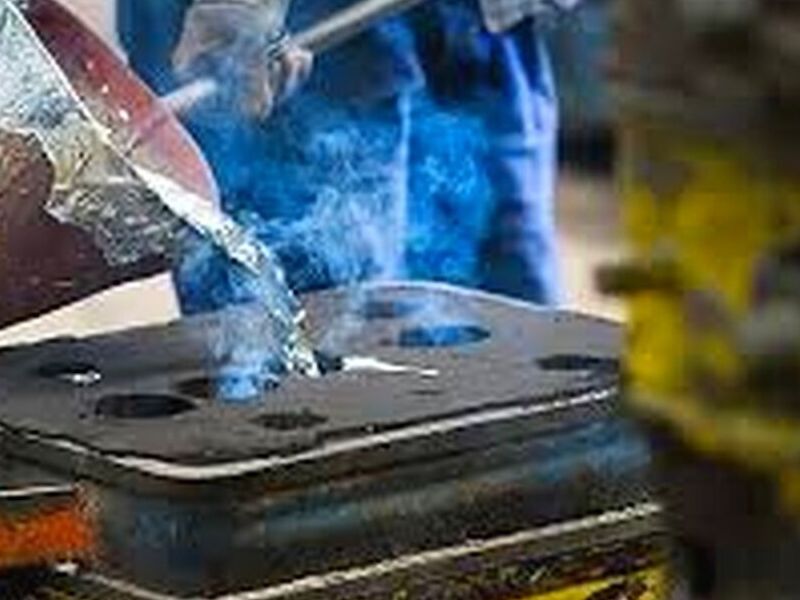 MOLDEO POR FUNDICION DE PIEZAS METALICAS SLP