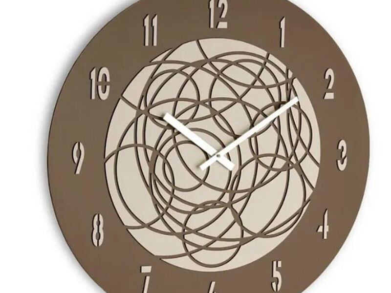 Reloj de pared de MDF y lino prensado