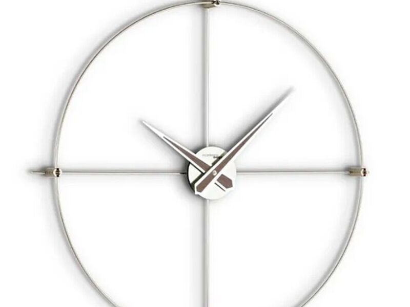 Reloj de pared en acero satinado