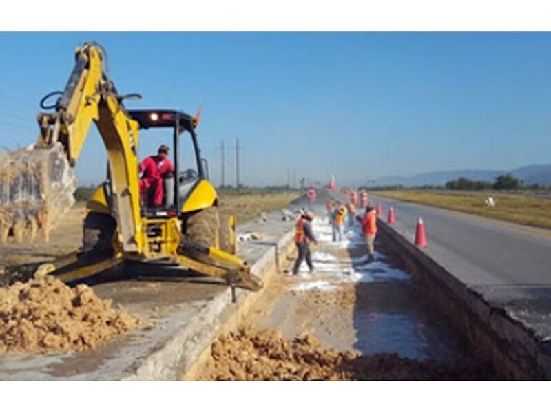 Terracerías y pavimento México