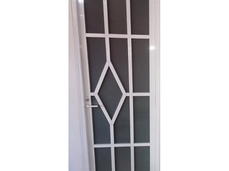puerta herrería blanca México