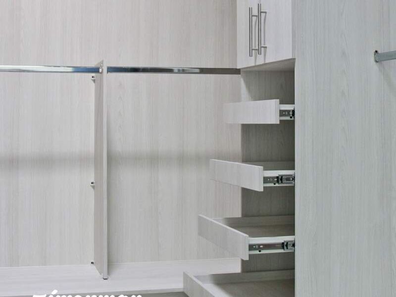 Closet Pared Varios Niveles Gris Culiacán