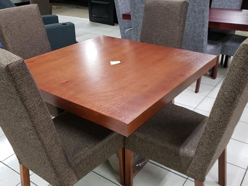 Mesa Comedor Pequeña Cuadrada Tab