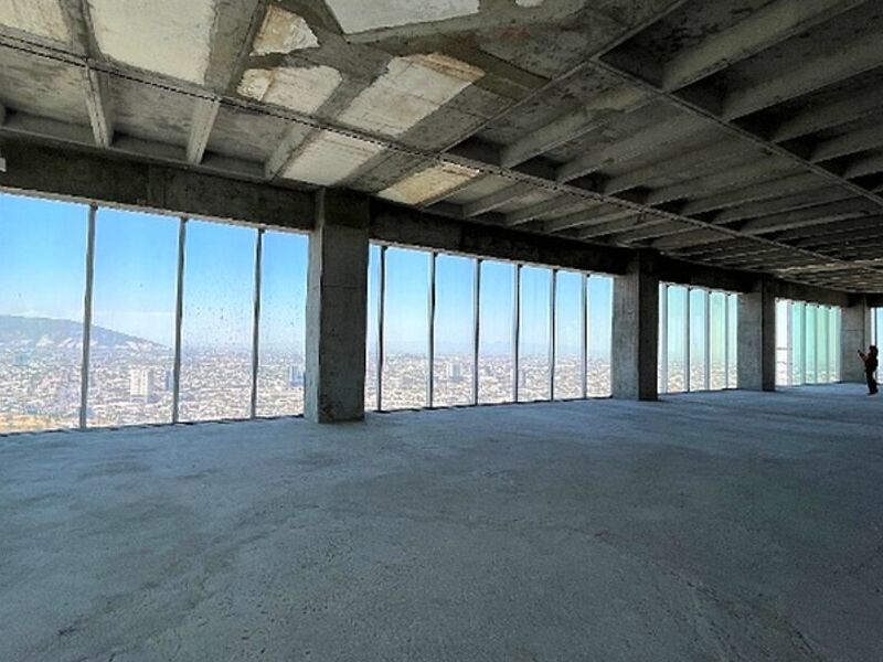 Piso de Oficinas Venta Torres Obispado TOP