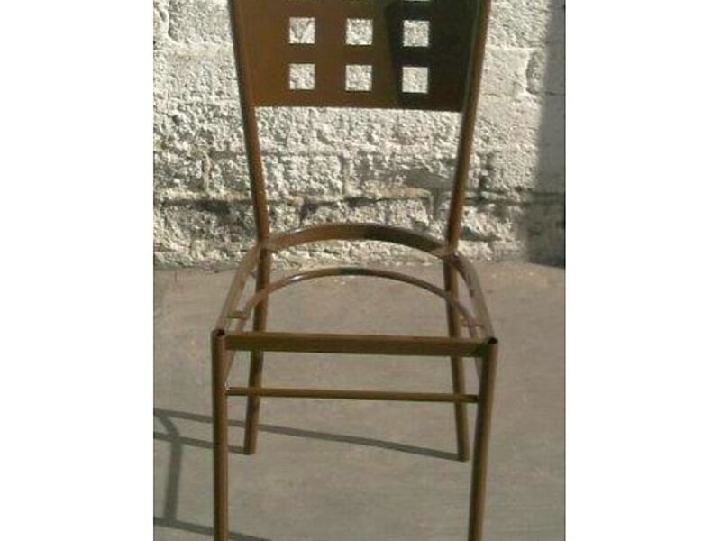 Silla metálica de jardín 