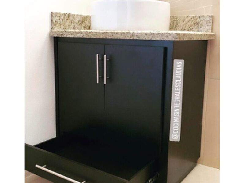 Mueble lavamanos madera negro con granito