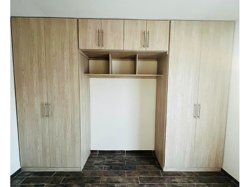 Clóset Ropero Avellana SLP TLAS BIC