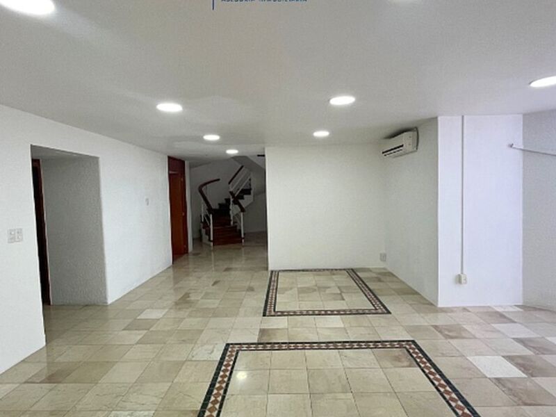 PENTHOUSE En Renta En Ladrón de Guevara