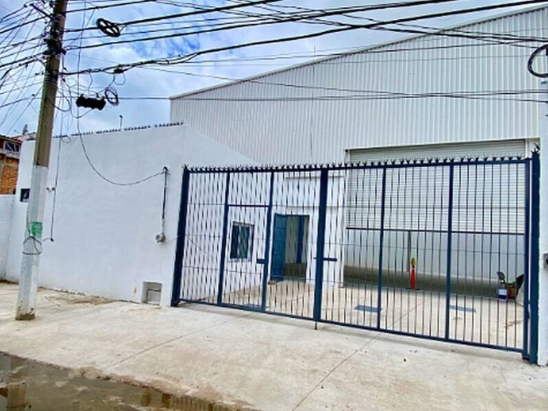BODEGA EN VENTA EN COLONIA EL MANTE