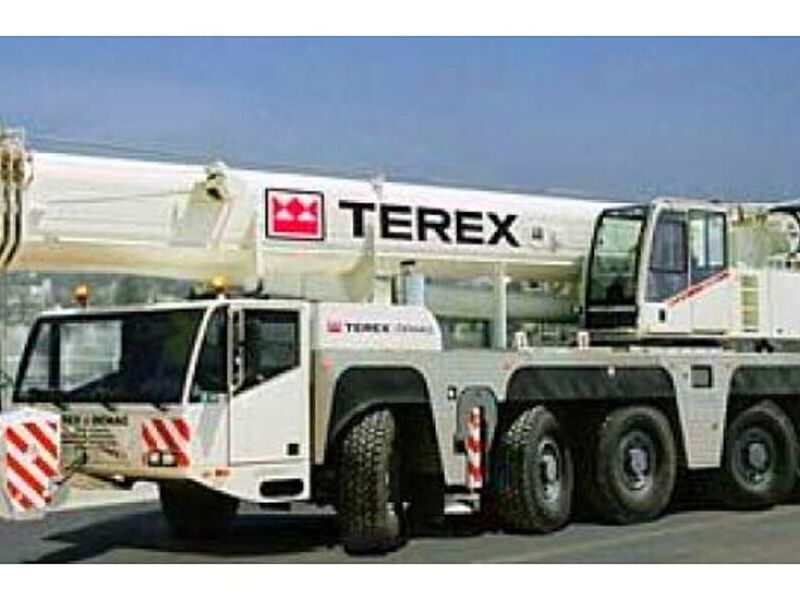 Grúa Terex  AC1800 900T Puebla
