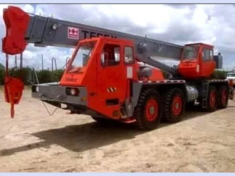 Gruas sobre camion 10 toneladas Mexico