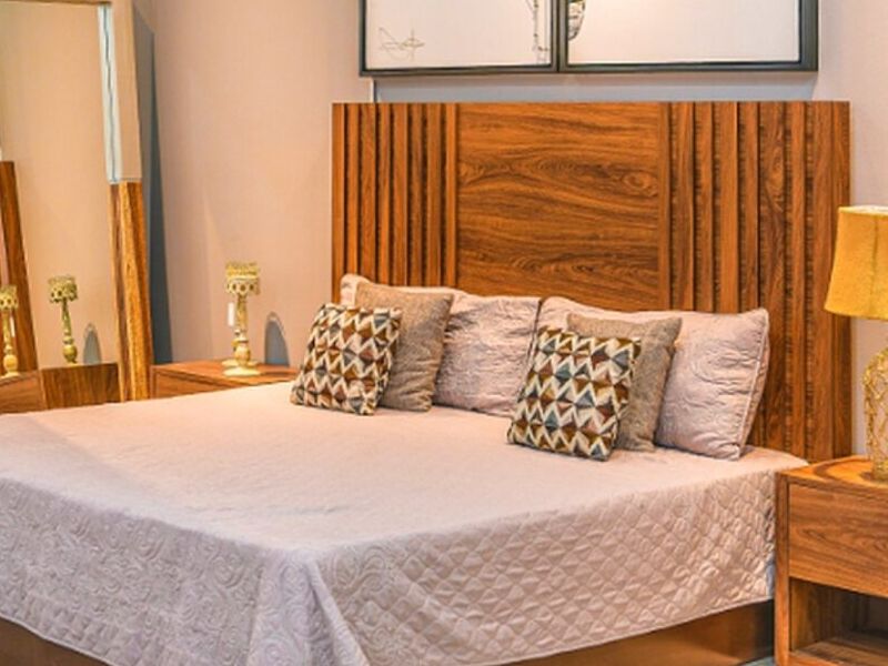 Cama Queen Crema Mexico