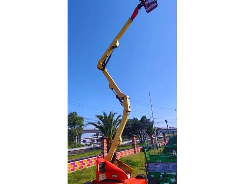 Renta de plataformas E450AJ México