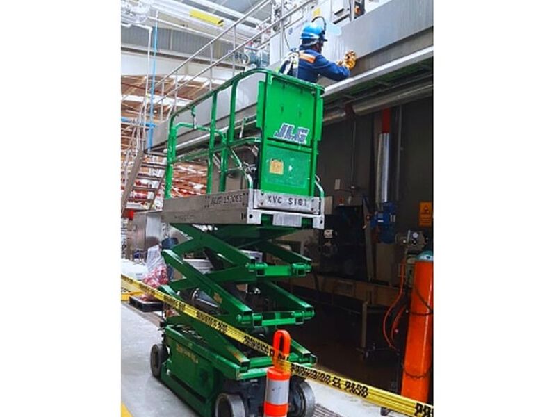 Renta de plataforma de tijeras 3248GS México