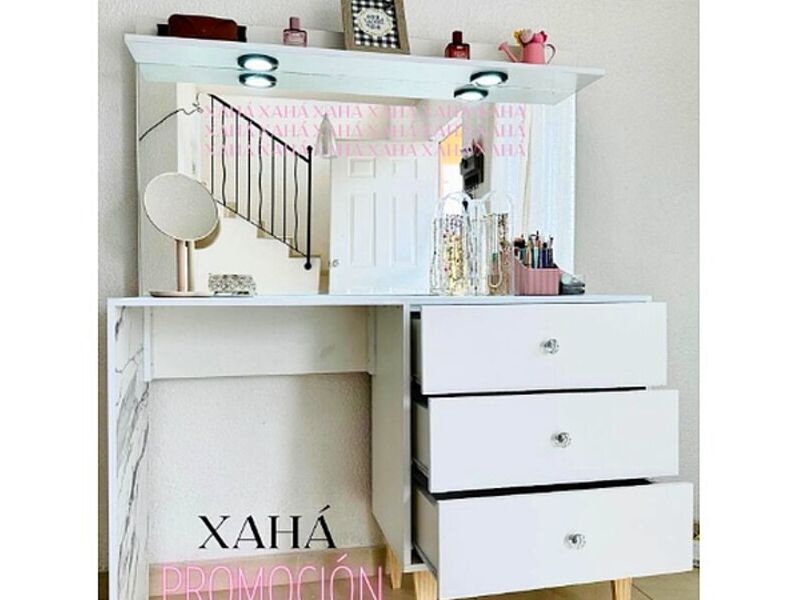 Vanity madera blanco incluye iluminación