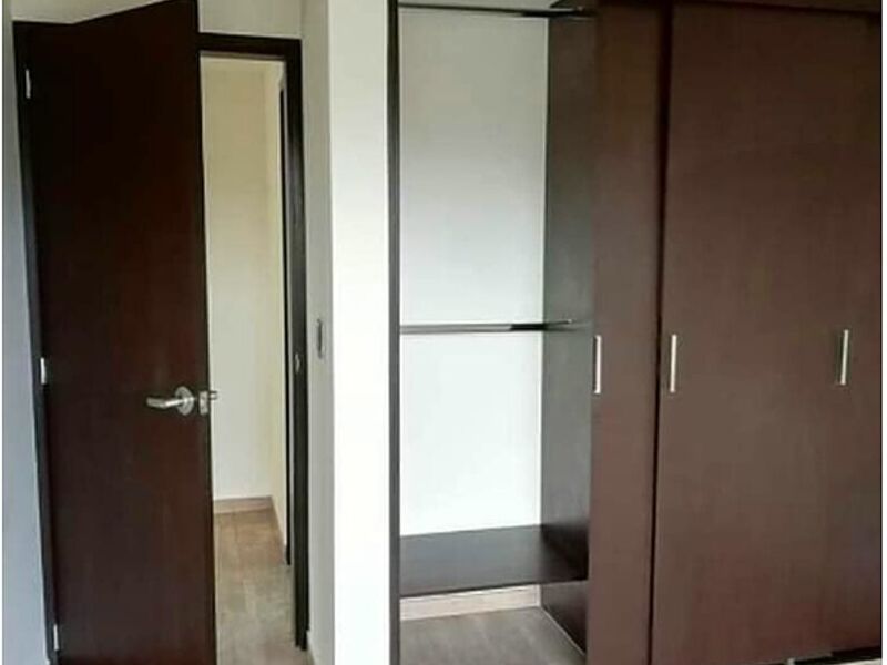 Closet madera chocolate