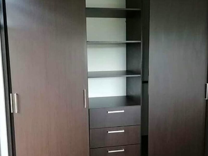 Closet madera chocolate México