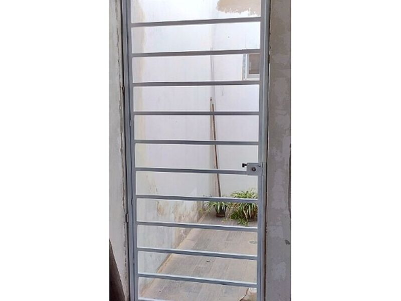 puerta metal Durango