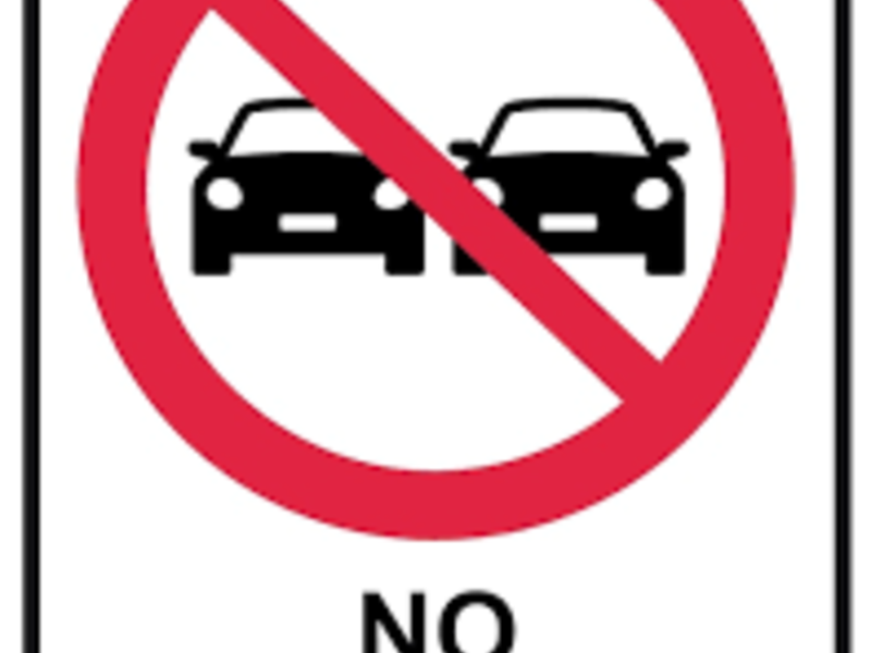 Señal de Prohibido Adelantar