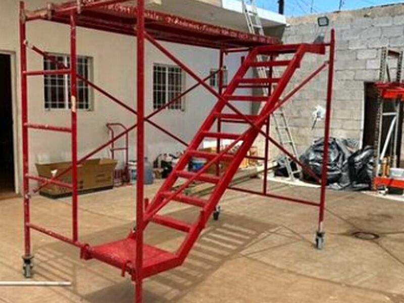 RENTA DE ESCALERAS MEXICALI