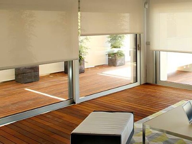 Cortina enrollable malla solar blanco 