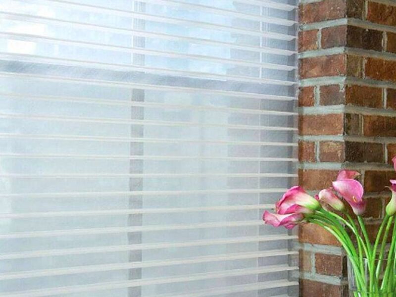 Persiana Triple Shade blanco transparente