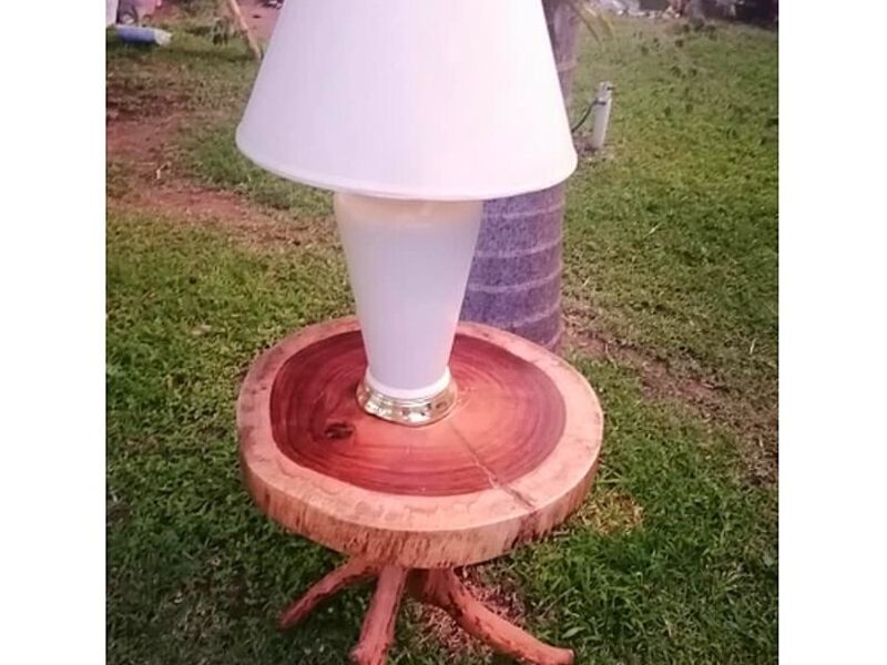 Velador para lámpara madera rústico natural 