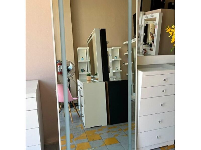 Espejo grande decoración