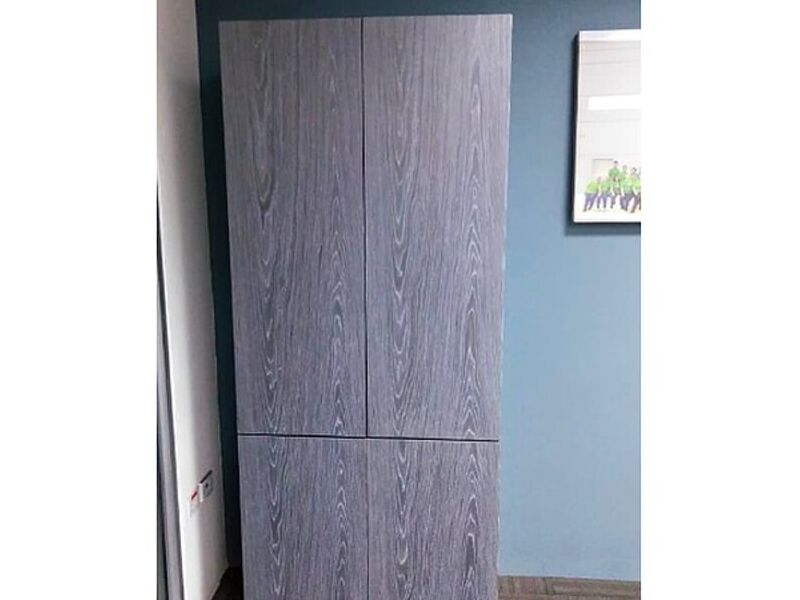 Ropero madera gris