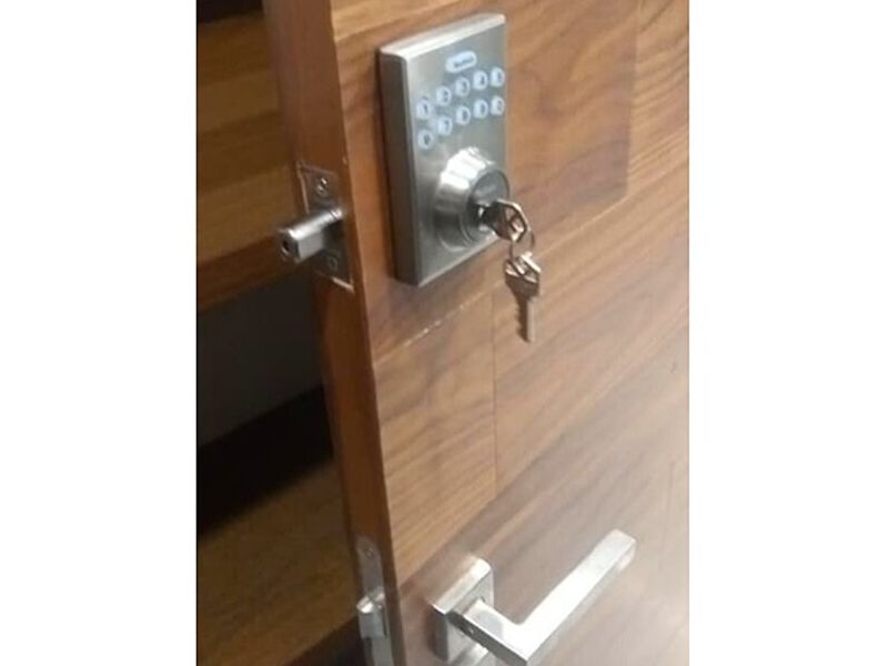 Chapa digital marca kwitset
